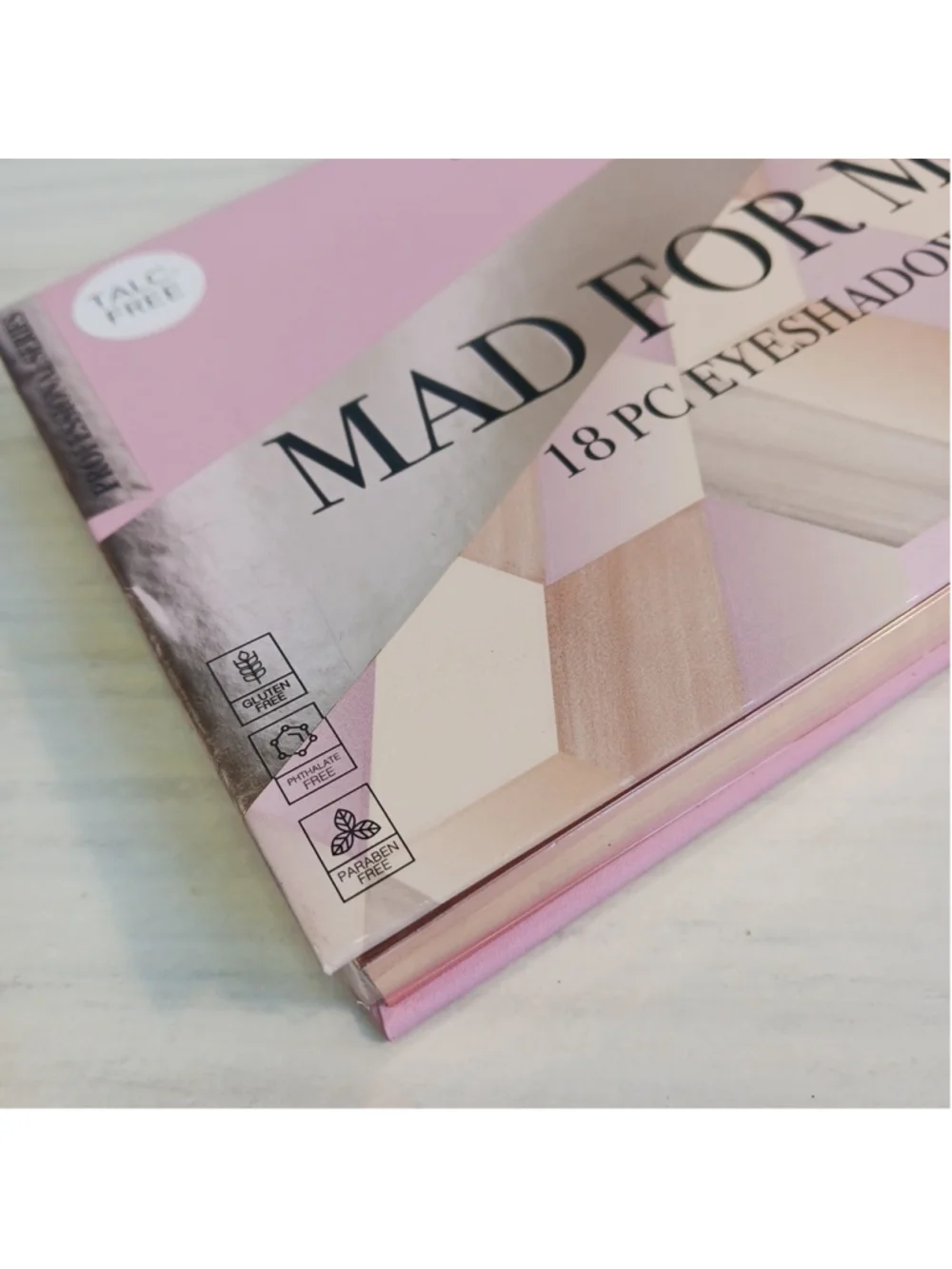 Marie Chaire Paris Eyeshadow Palette Mauve 18 Piece Talc-Free